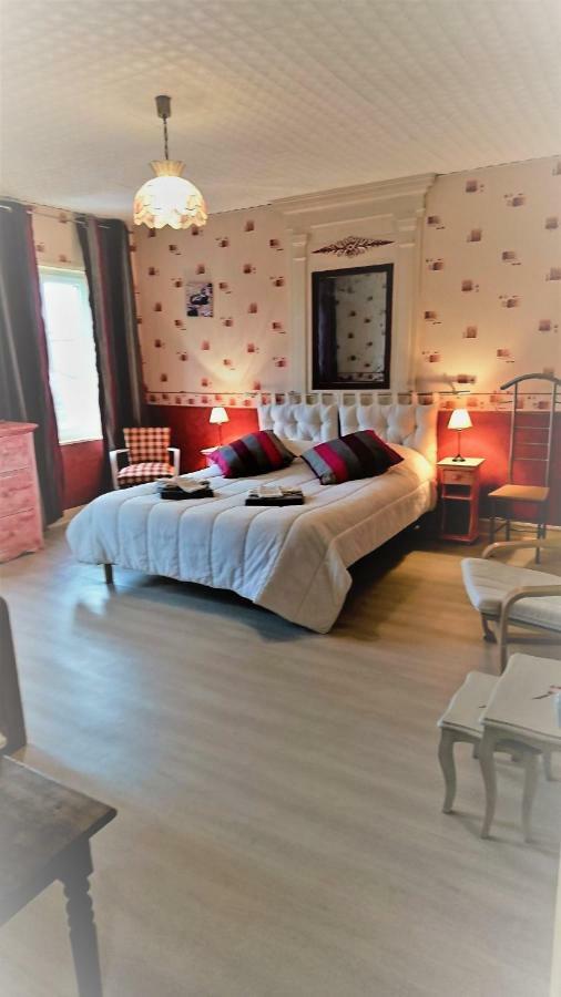 Joyeux Reveil Bed & Breakfast Courseulles-sur-Mer Exterior photo